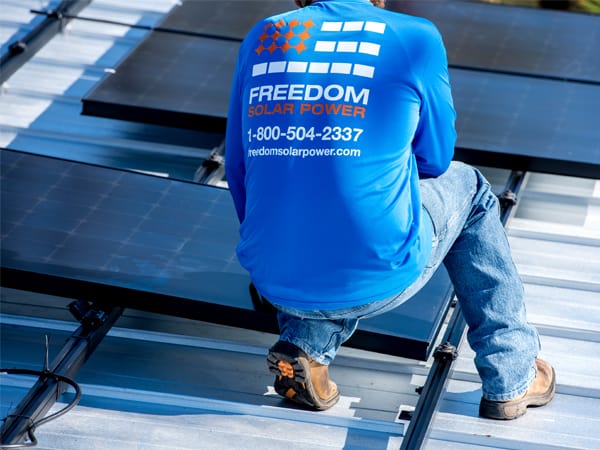 REMOVING AND REINSTALLING SOLAR PANELS: WHAT TO KNOW